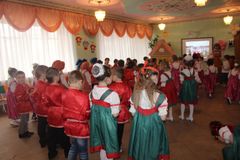 Фестиваль русской народной песни.